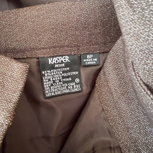 Kasper Woman’s Suit - Picture 4 of 6